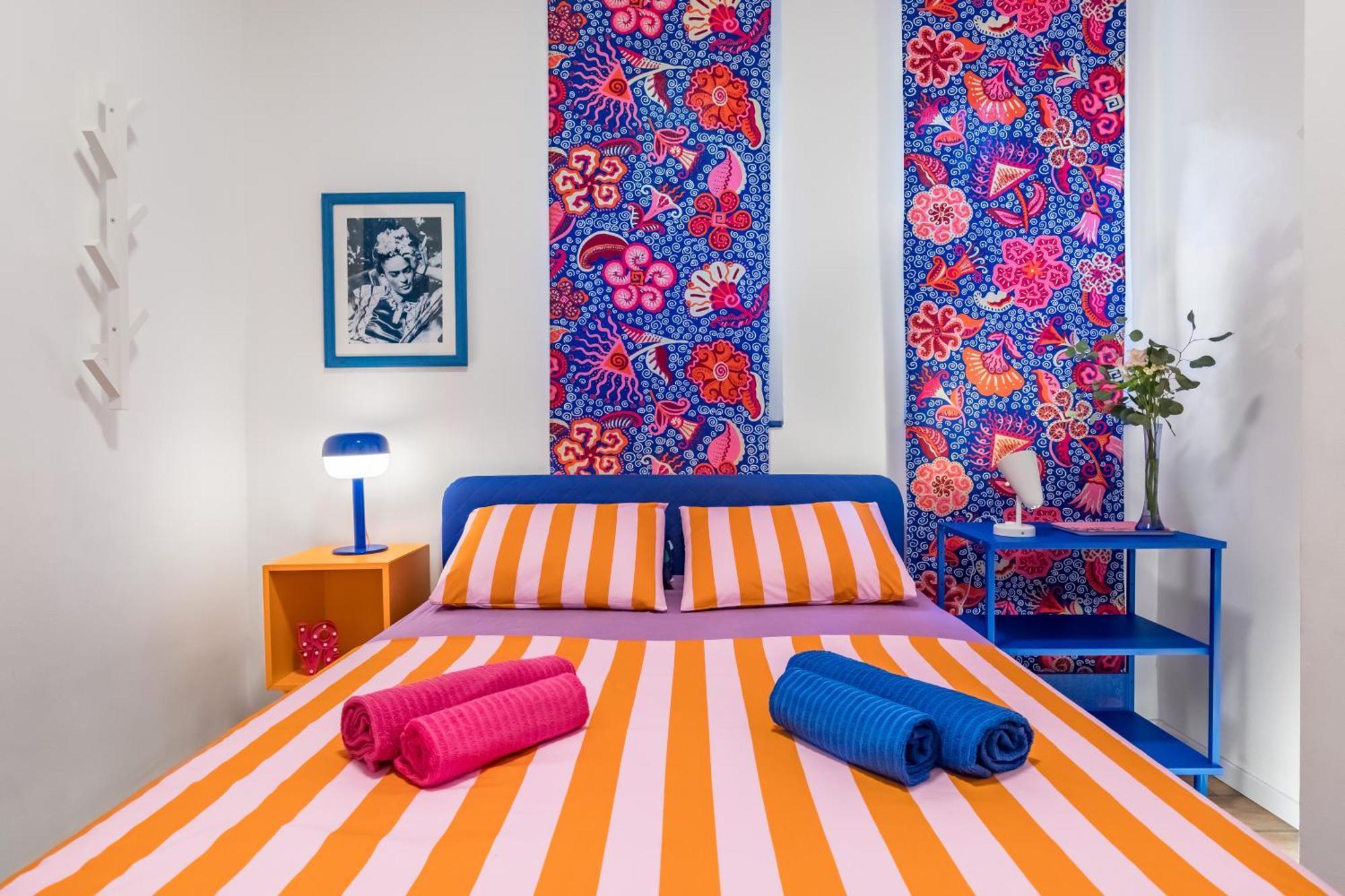 Charming Funky In Center Of Apartman *