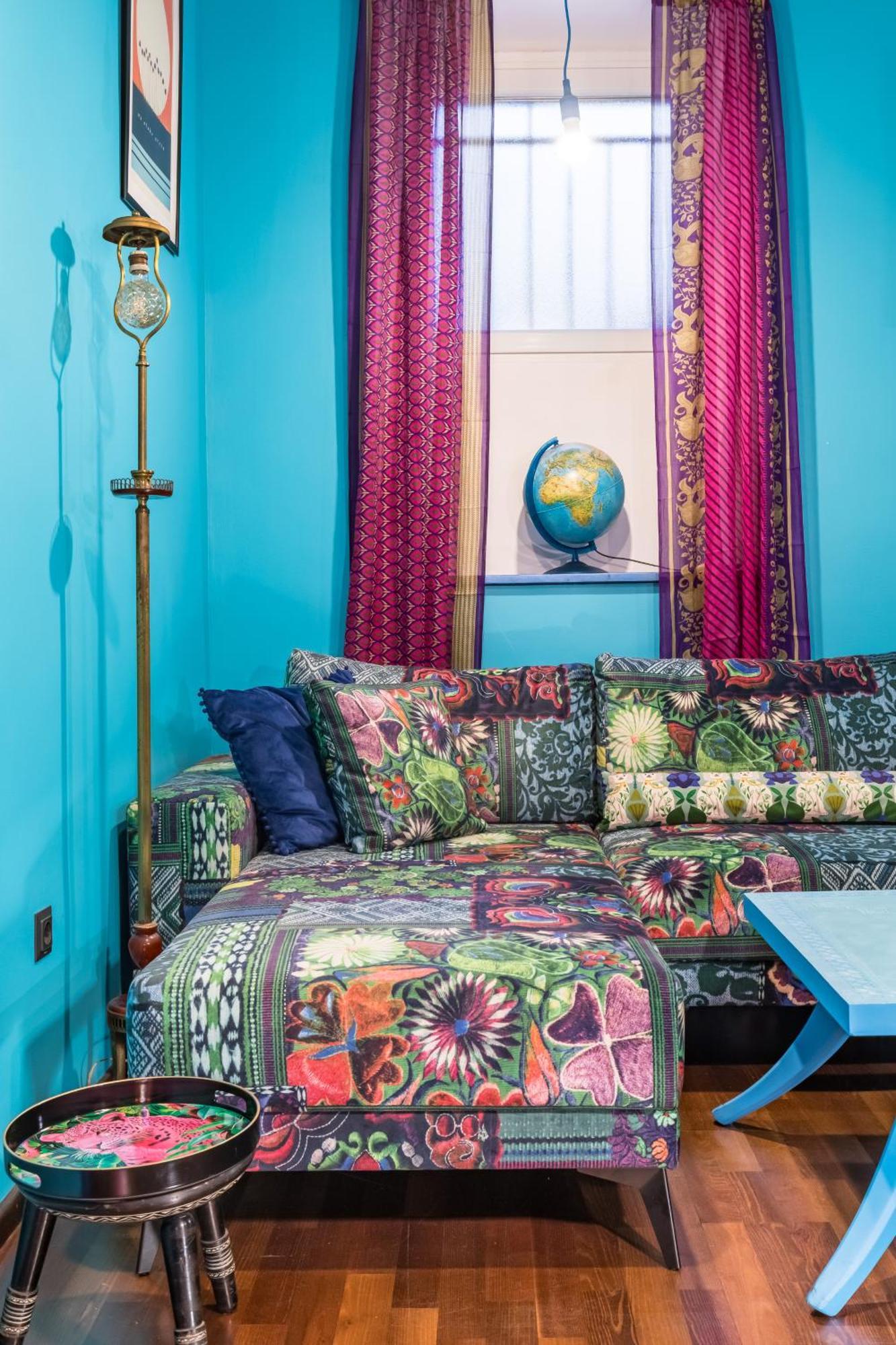 Charming Funky In Center Of Apartman *